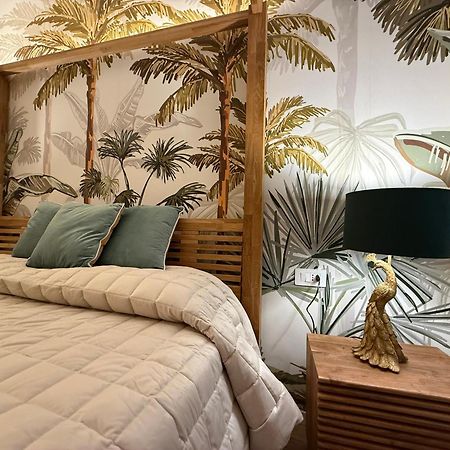 La Maison Coloniale Suite E Zona Wellness Free Кальярі Екстер'єр фото