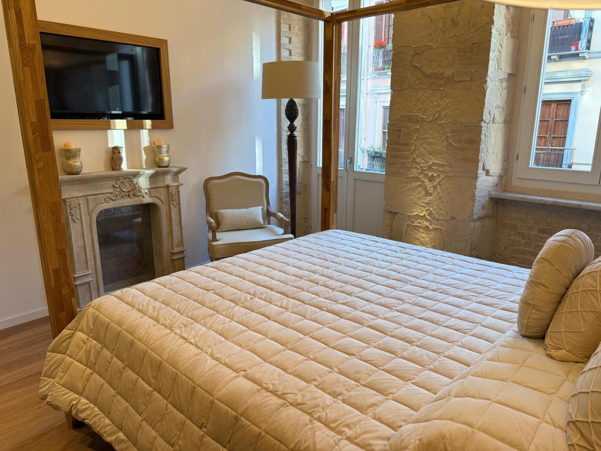 La Maison Coloniale Suite E Zona Wellness Free Кальярі Екстер'єр фото