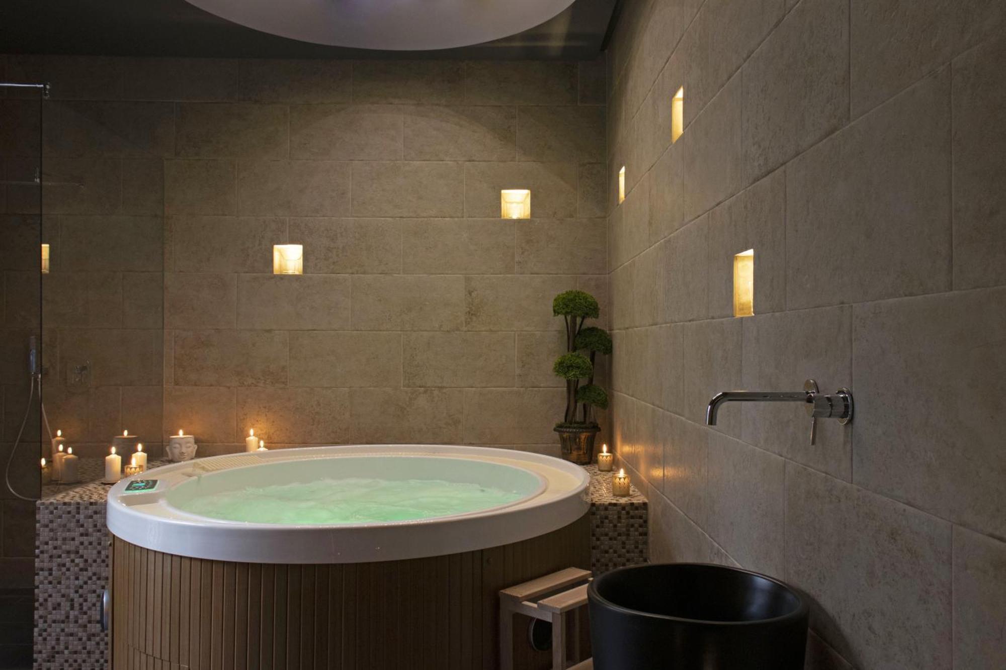 La Maison Coloniale Suite E Zona Wellness Free Кальярі Екстер'єр фото